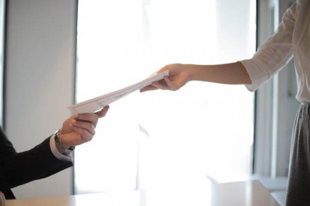 Solicitação de emprego